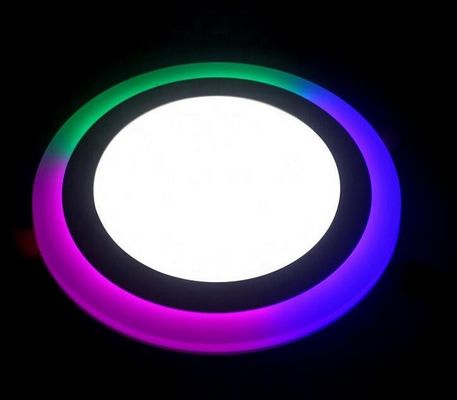 De afstandsbedieningoppervlakte zet RGB KTV Geleid Comité Downlight op