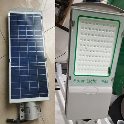 IP65 het Zonne de Straatlantaarnwerk van AL Extra Solar Panel Aio 3-4 Lopende Dagen