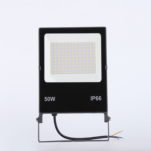 Van de slanke Ontwerp LEIDENE Lamp Schijnwerper de Dunne Vlek van 50w aan 300w IP66 voor Speelplaats