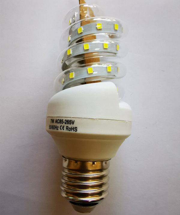 Spiraalvormige E27 of B22 baseren de Efficiënte Geleide Energie van Sms 9w - besparingslamp voor School